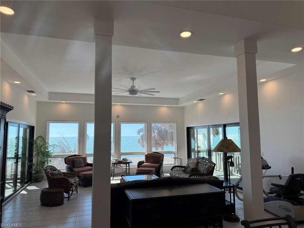 484 Gulf Bend DR, CAPTIVA FL 33924-7