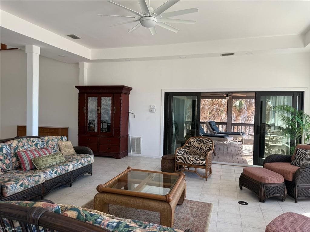 484 Gulf Bend DR, CAPTIVA FL 33924-24