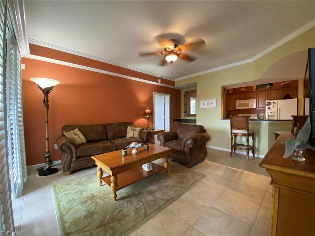 12940 Positano CIR # 204, NAPLES FL 34105-9
