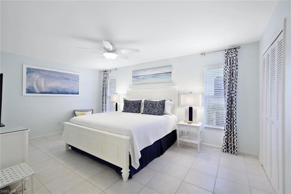 286 4th ST S # 203, NAPLES FL 34102-13