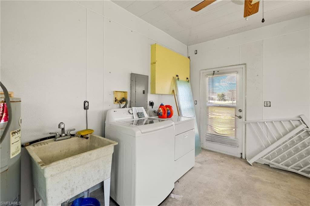 341 Mattie AVE, FORT MYERS FL 33908-22