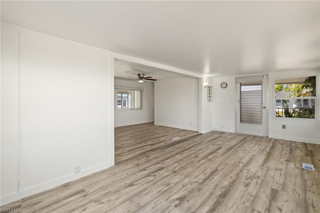 341 Mattie AVE, FORT MYERS FL 33908-5