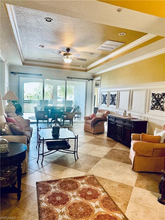 9225 Museo CIR SW # 6, NAPLES FL 34114-4