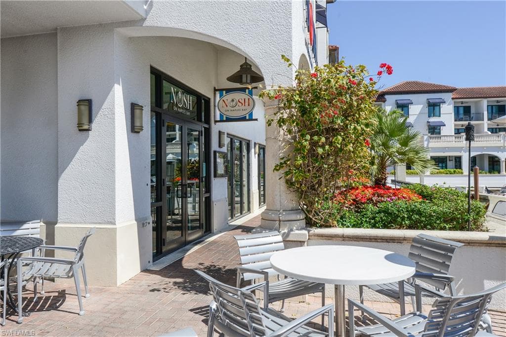 1490 5th AVE S # 200B, NAPLES FL 34102-26