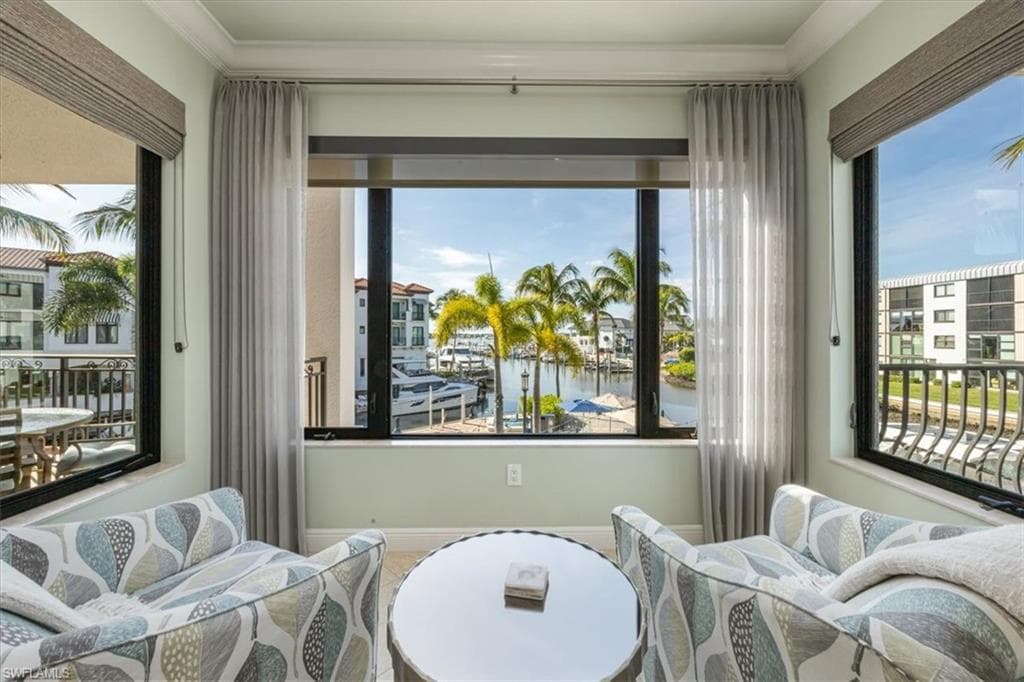 1490 5th AVE S # 200B, NAPLES FL 34102-11