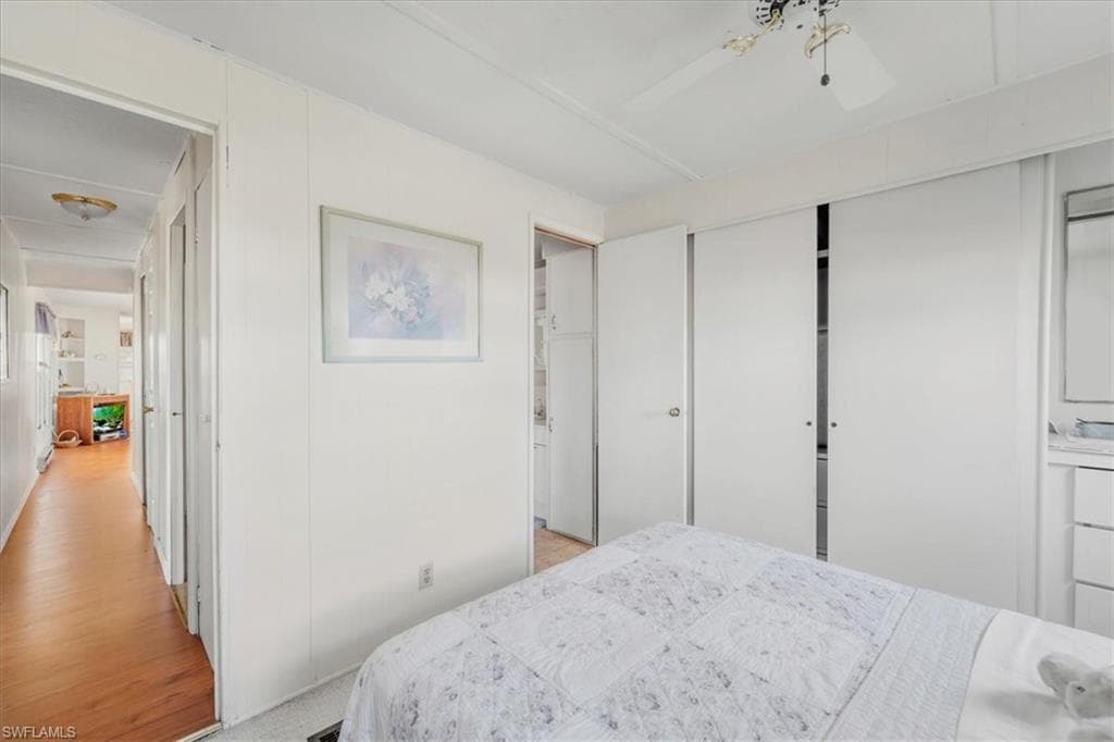 329 Lantern LN, NORTH FORT MYERS FL 33917-21