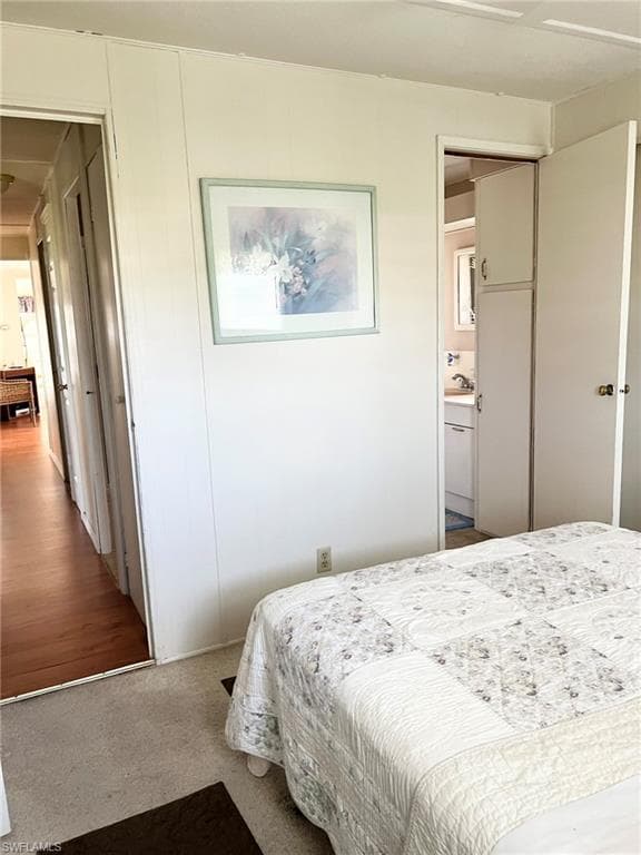 329 Lantern LN, NORTH FORT MYERS FL 33917-10