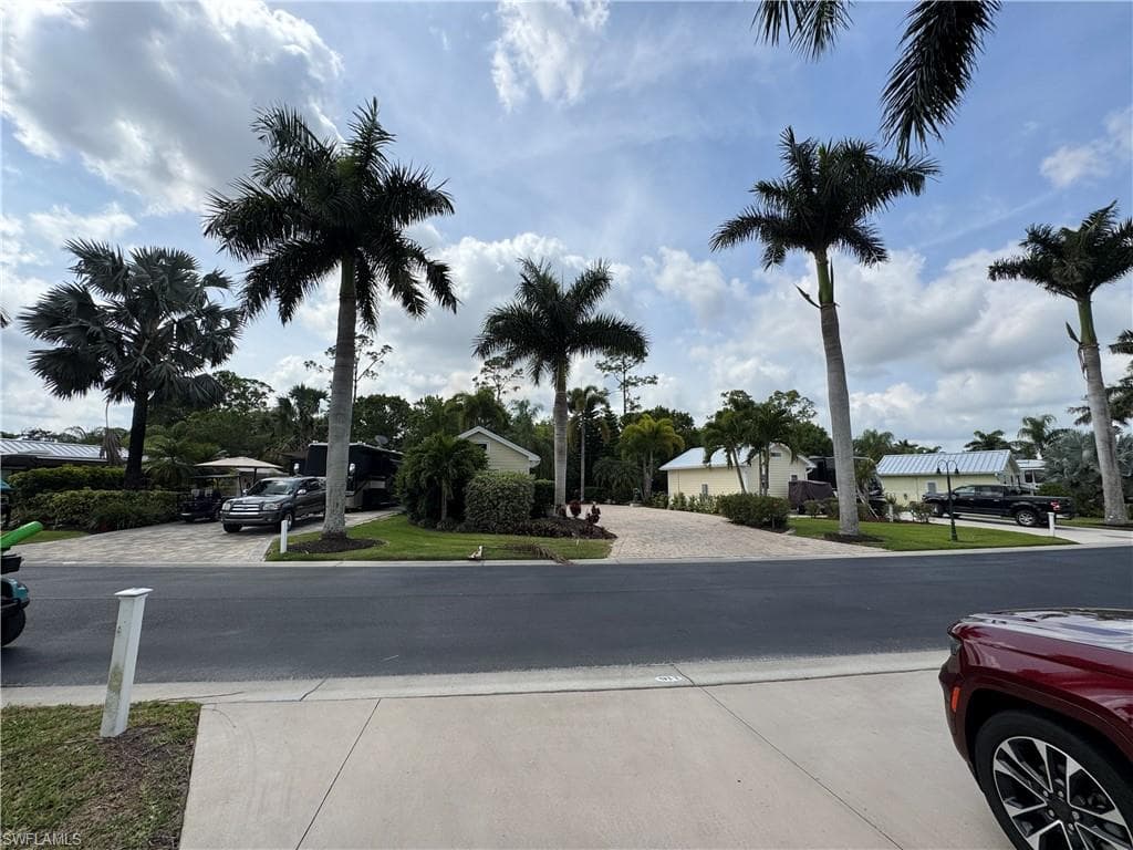 Lot 116 3015 Cupola LN N-34