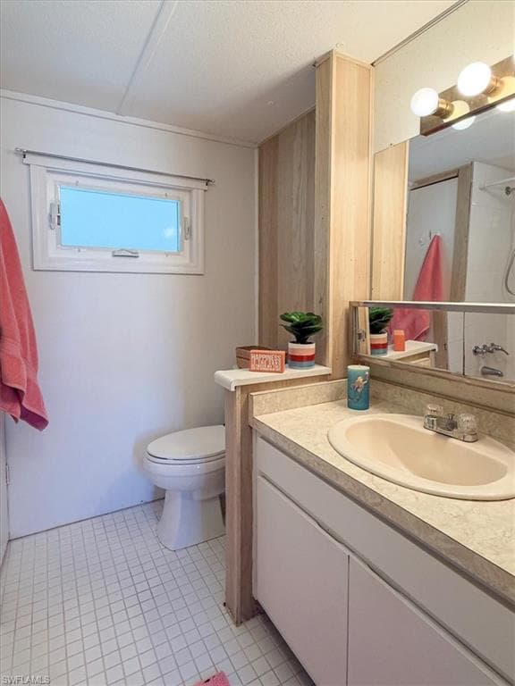 3852 Cardinal CIR, BONITA SPRINGS FL 34134-15