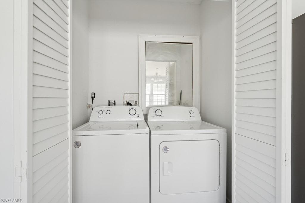 12 Nancy LN, FORT MYERS BEACH FL 33931-20