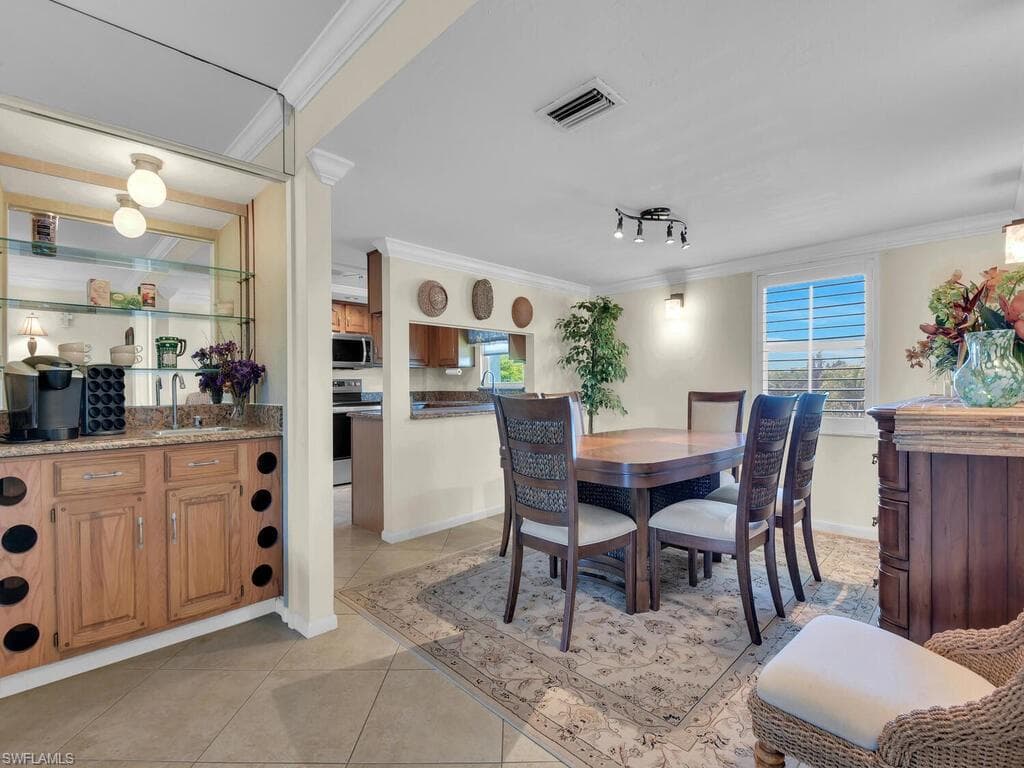 1510 Imperial Golf Course BLVD # 133, NAPLES FL 34110-5