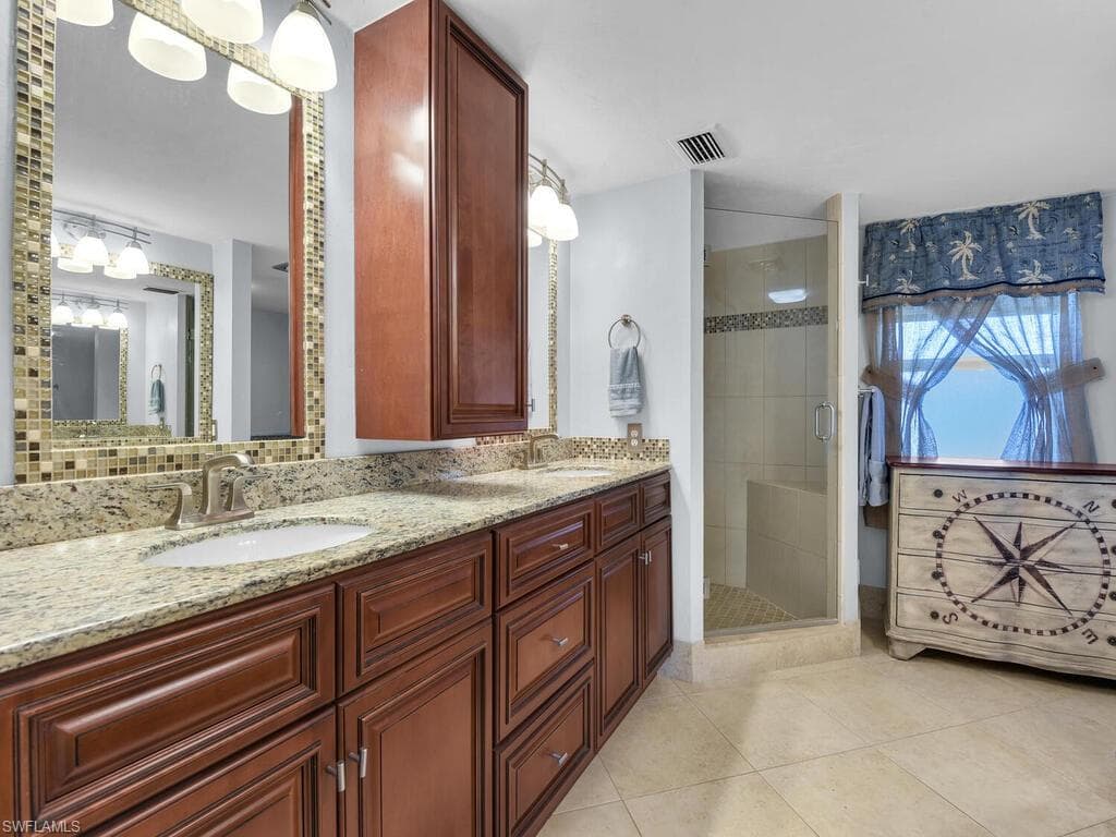 1510 Imperial Golf Course BLVD # 133, NAPLES FL 34110-20