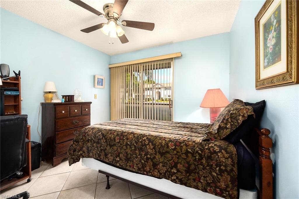 8101 S Woods CIR # 1, FORT MYERS FL 33919-12