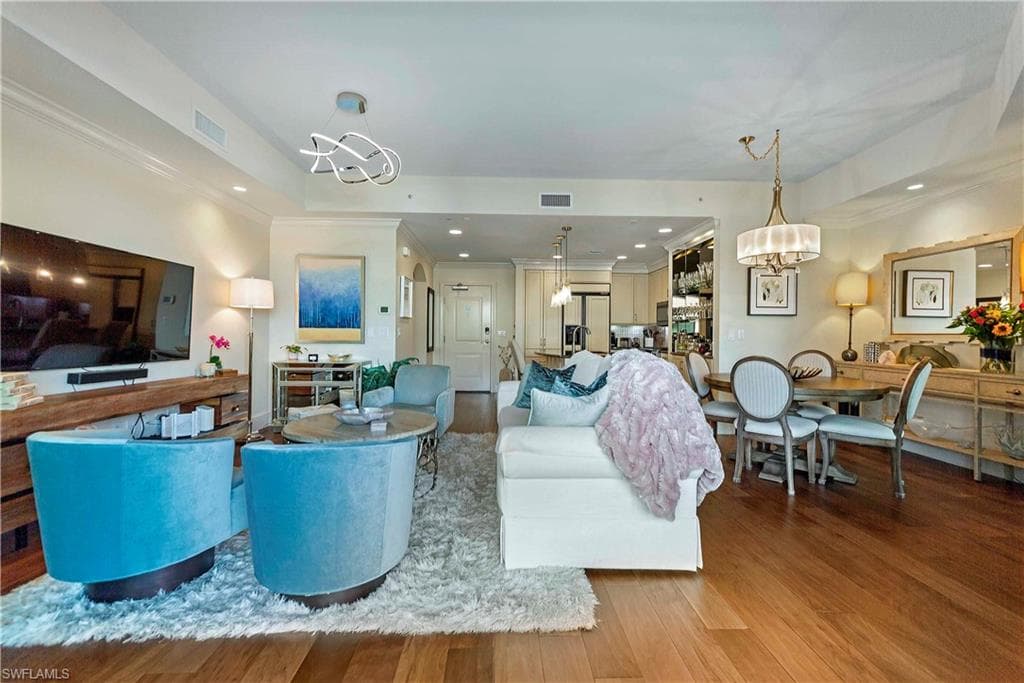 9115 Strada PL # 5501, NAPLES FL 34108-1