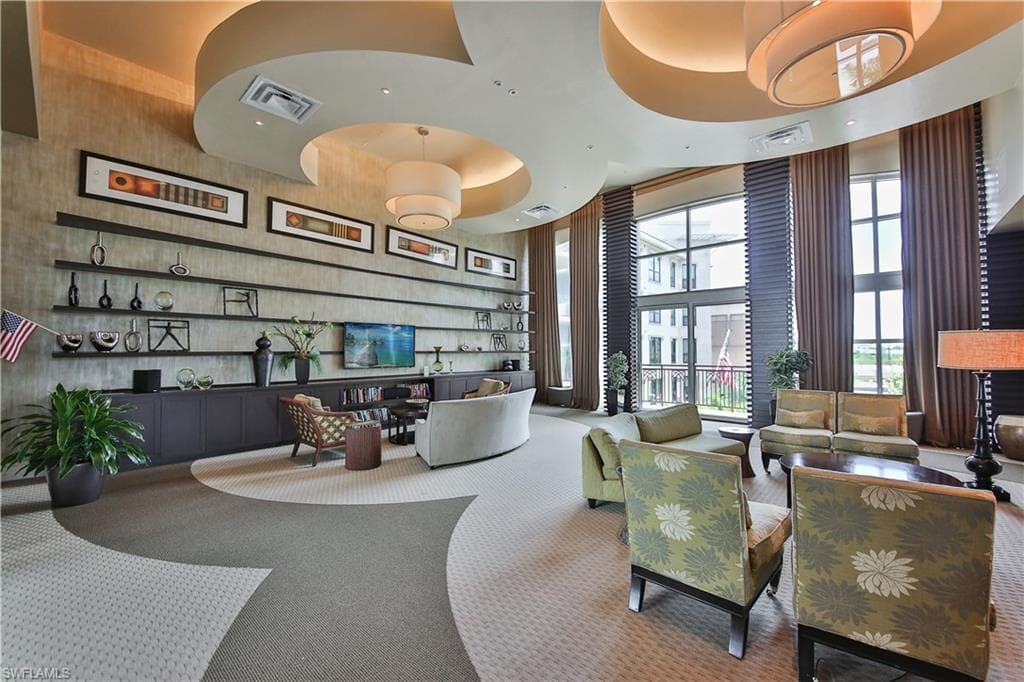 9115 Strada PL # 5501, NAPLES FL 34108-25