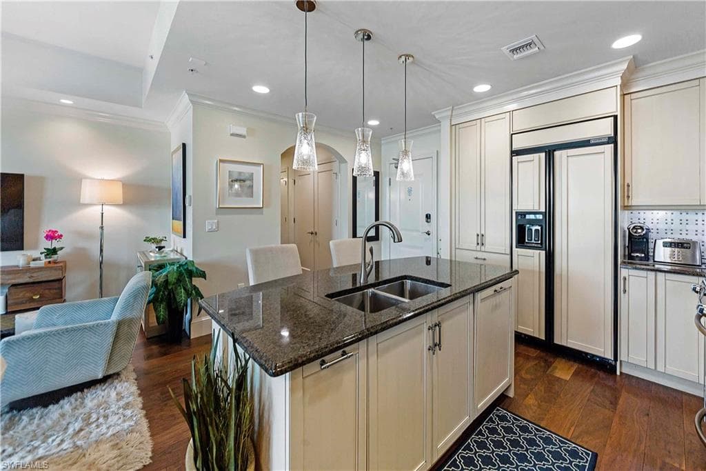 9115 Strada PL # 5501, NAPLES FL 34108-6