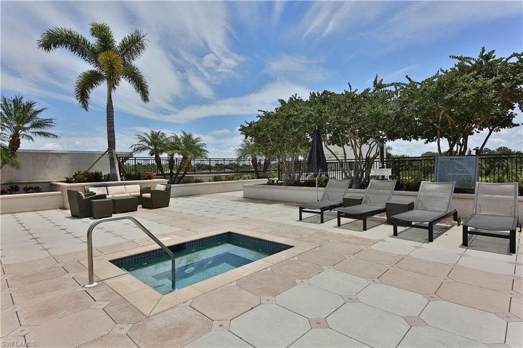 9115 Strada PL # 5501, NAPLES FL 34108-29