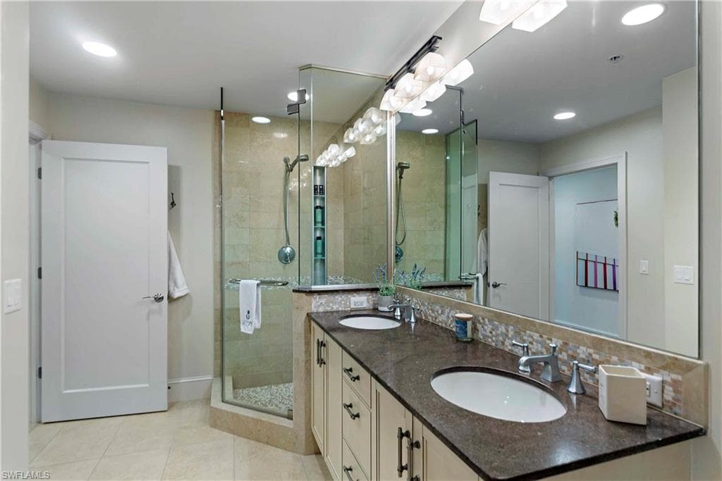 9115 Strada PL # 5501, NAPLES FL 34108-14