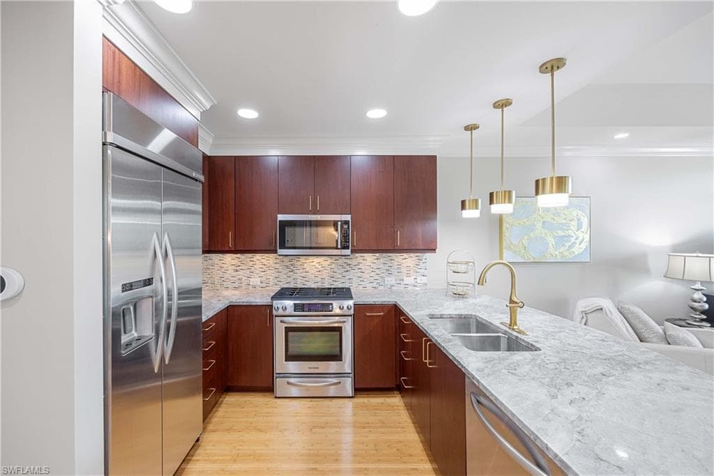 9123 Strada PL # 7408, NAPLES FL 34108-8