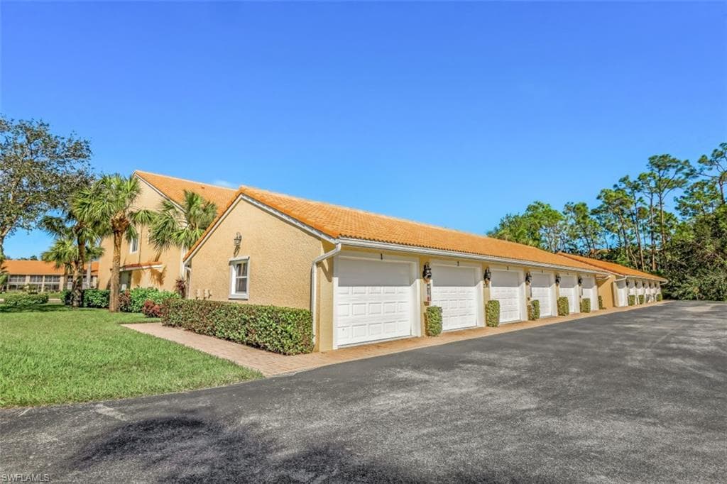 2365 Bayou LN # 7003, NAPLES FL 34112-18