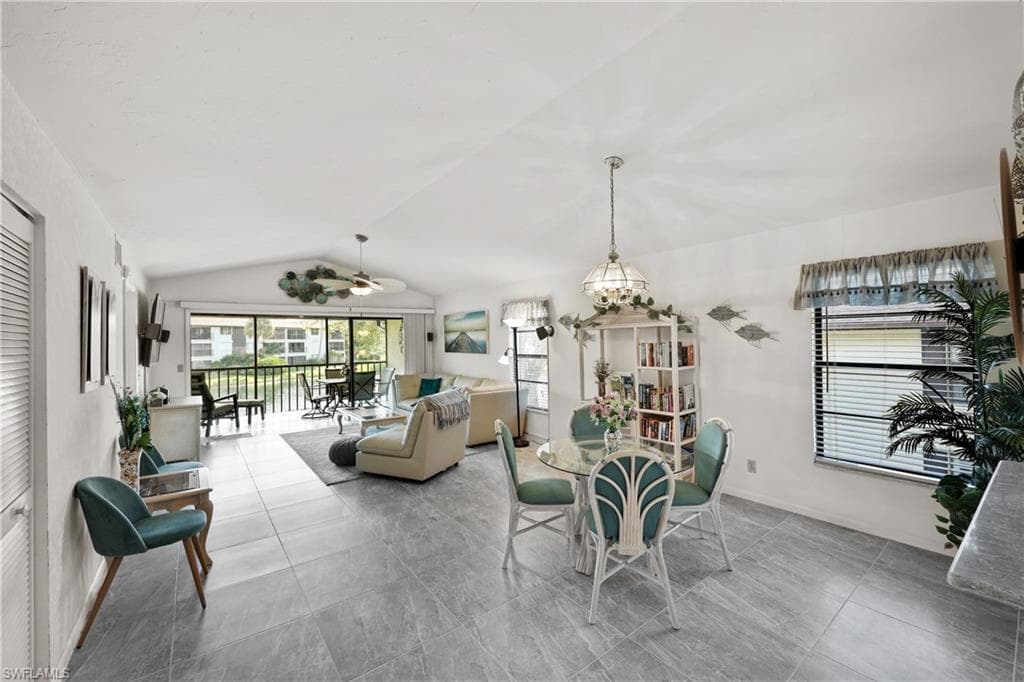 500 Misty Pines CIR # 206, NAPLES FL 34105-12