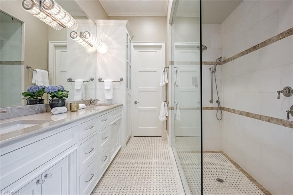 1266 COBIA CT, NAPLES FL 34102-19