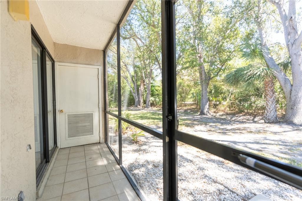 9635 Eaton Gardens LN # 107, FORT MYERS FL 33919-22