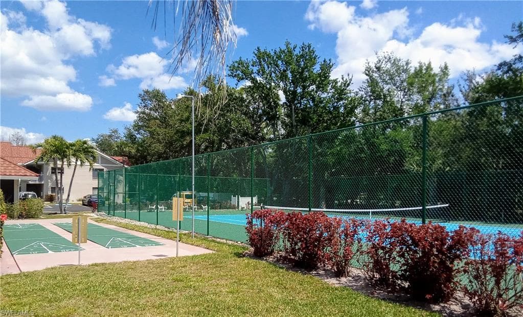 9635 Eaton Gardens LN # 107, FORT MYERS FL 33919-25