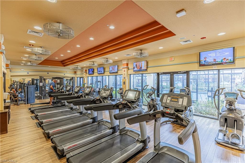 8641 Piazza Del Lago CIR # 203, ESTERO FL 33928-6