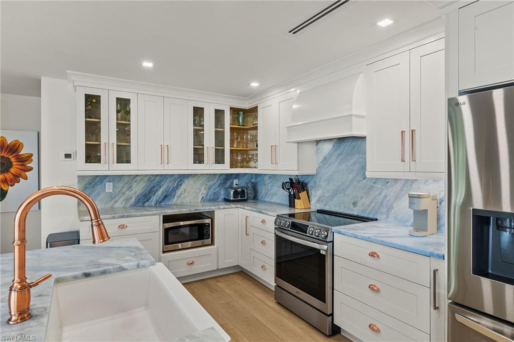 26888 Mclaughlin BLVD, BONITA SPRINGS FL 34134-3