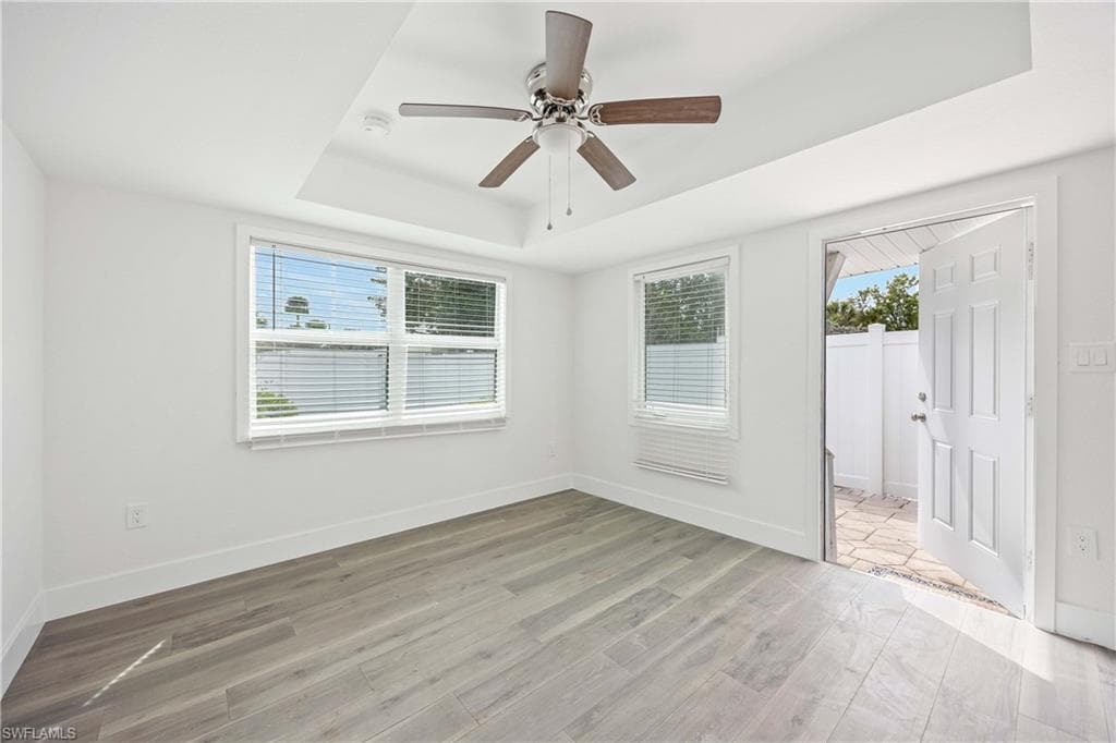 910 Fitzhugh ST, SANIBEL FL 33957-22