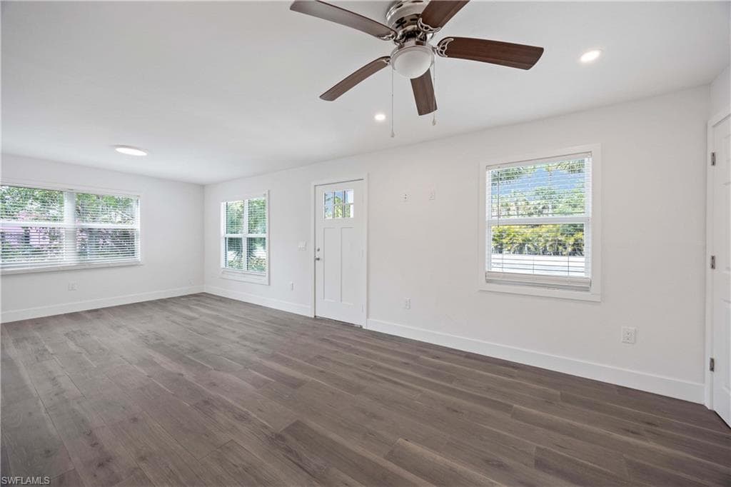 910 Fitzhugh ST, SANIBEL FL 33957-15