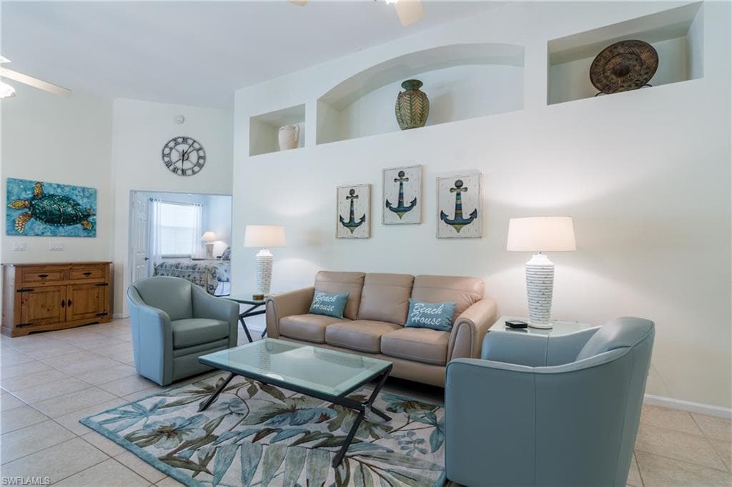 7720 Gardner DR # 201, NAPLES FL 34109-2