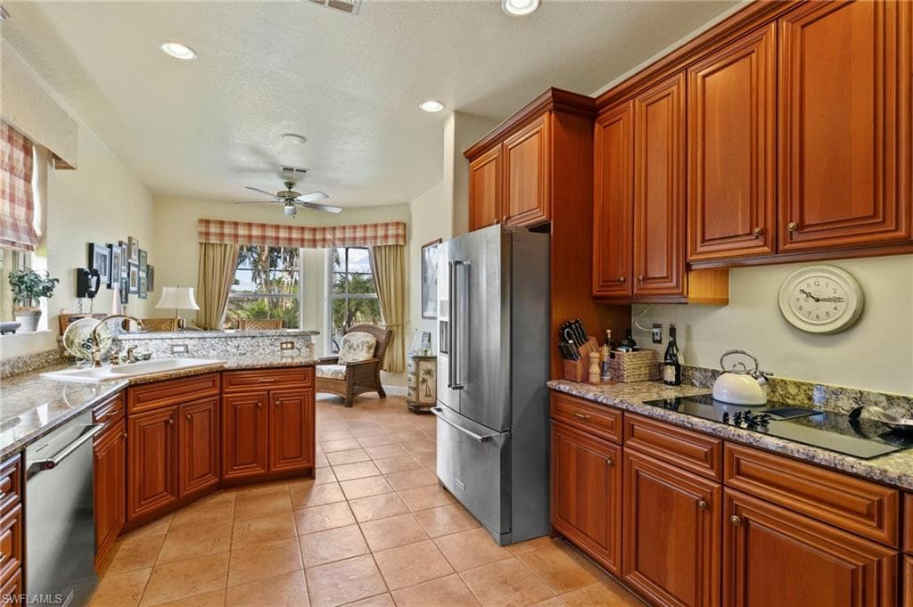 4924 Sedgewood LN, NAPLES FL 34112-22