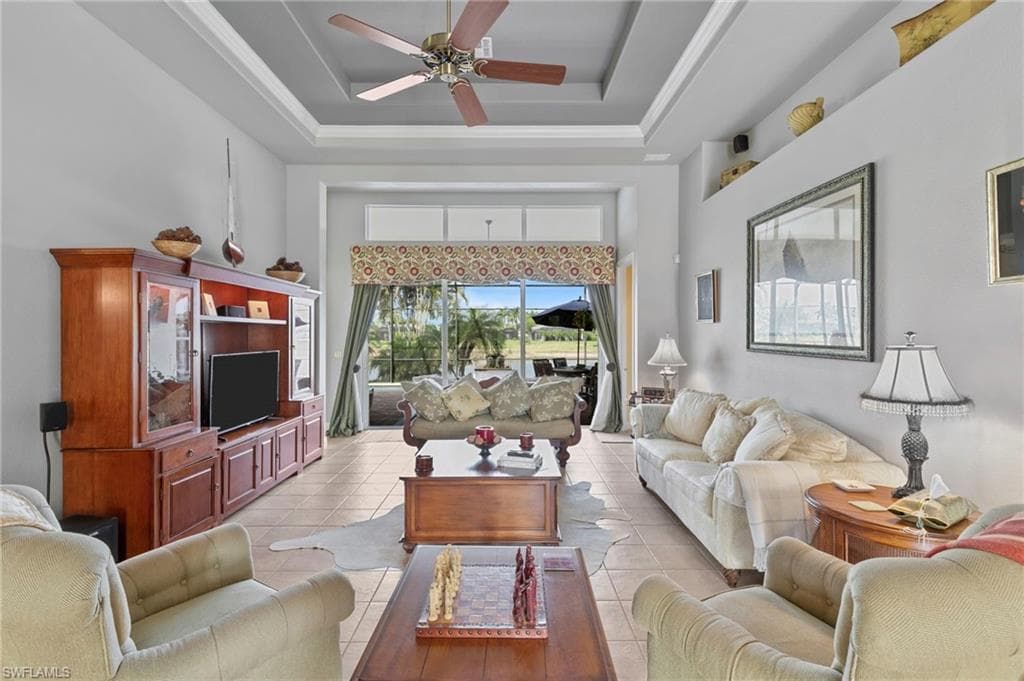 4924 Sedgewood LN, NAPLES FL 34112-16