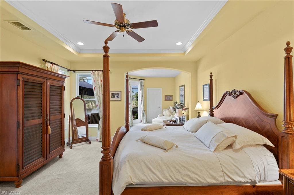 4924 Sedgewood LN, NAPLES FL 34112-25