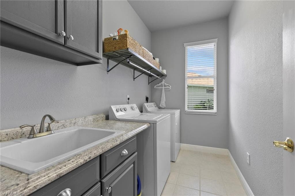 4924 Sedgewood LN, NAPLES FL 34112-31