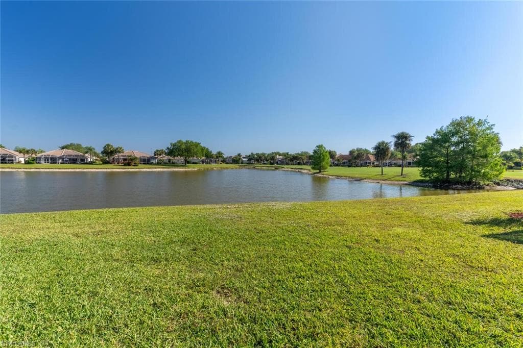 1896 Crestview WAY, NAPLES FL 34119-33