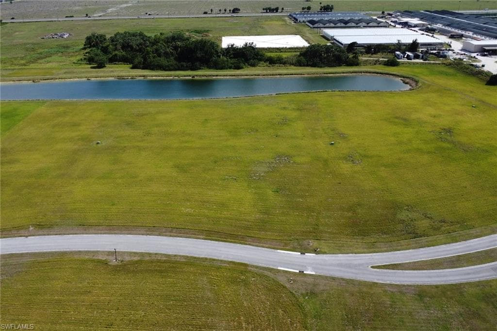 22728 Yellow Button LN, ALVA FL 33920-3