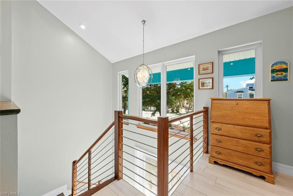 6450 Pine AVE, SANIBEL FL 33957-15