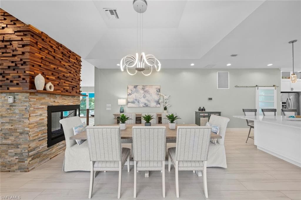 6450 Pine AVE, SANIBEL FL 33957-19