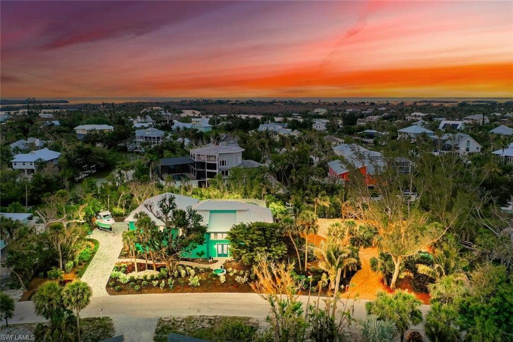 6450 Pine AVE, SANIBEL FL 33957-37