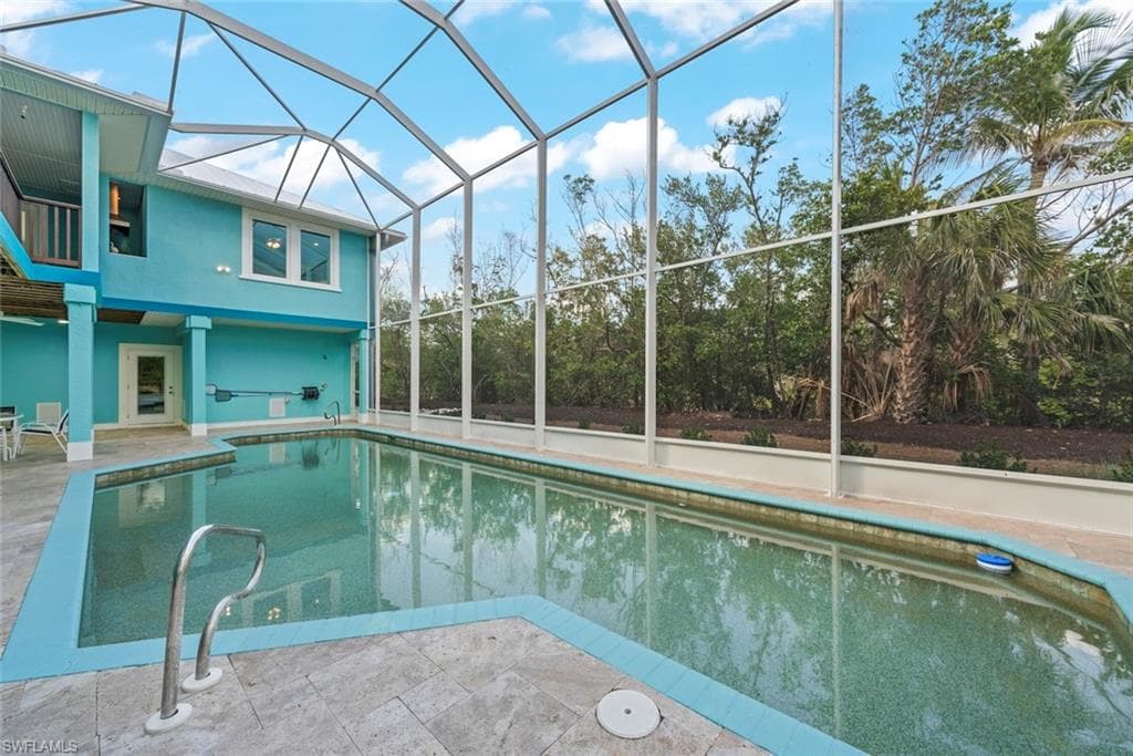 6450 Pine AVE, SANIBEL FL 33957-48