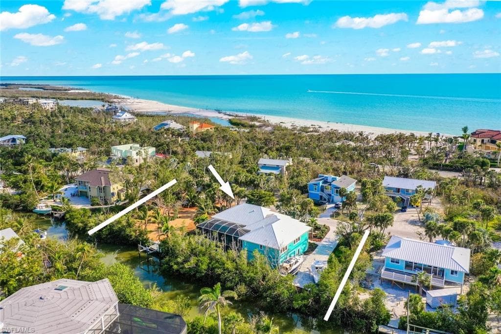6450 Pine AVE, SANIBEL FL 33957-39