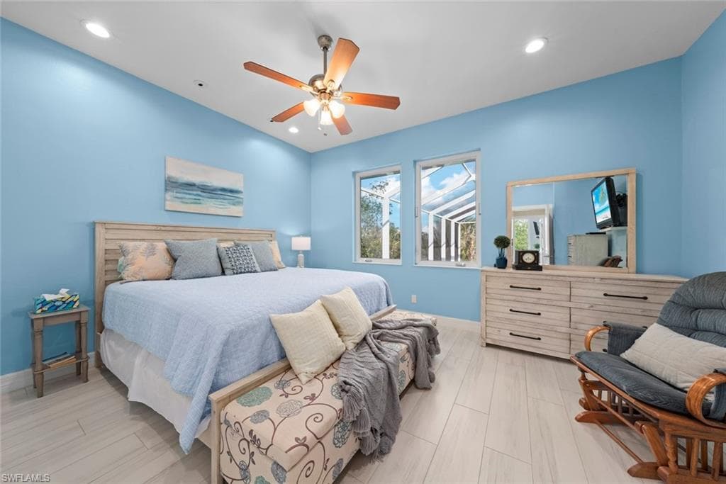 6450 Pine AVE, SANIBEL FL 33957-30