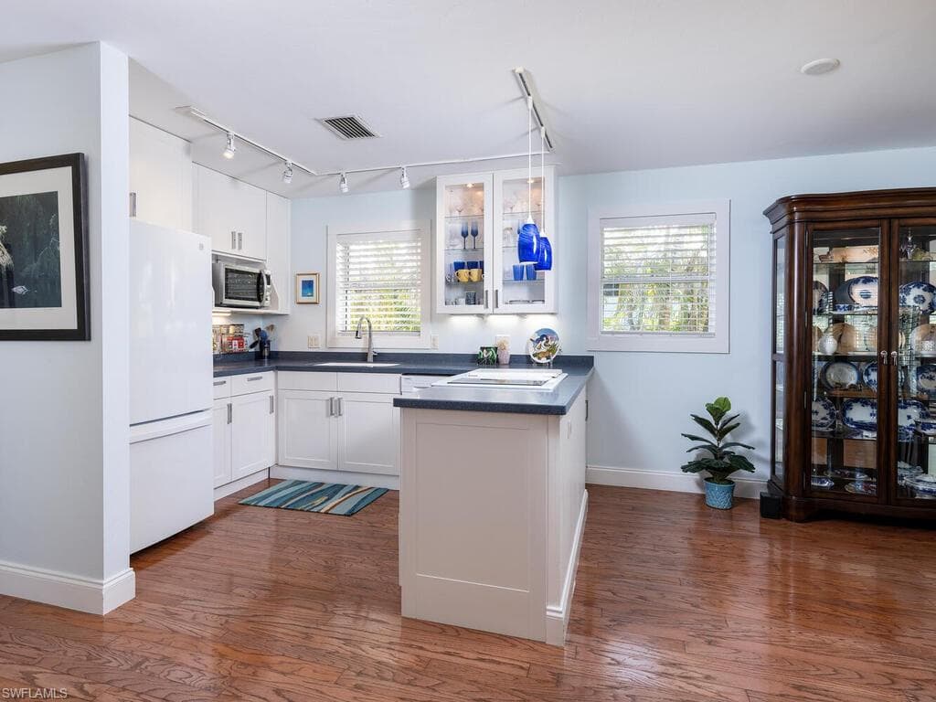 4738 Jackfish ST, BONITA SPRINGS FL 34134-5