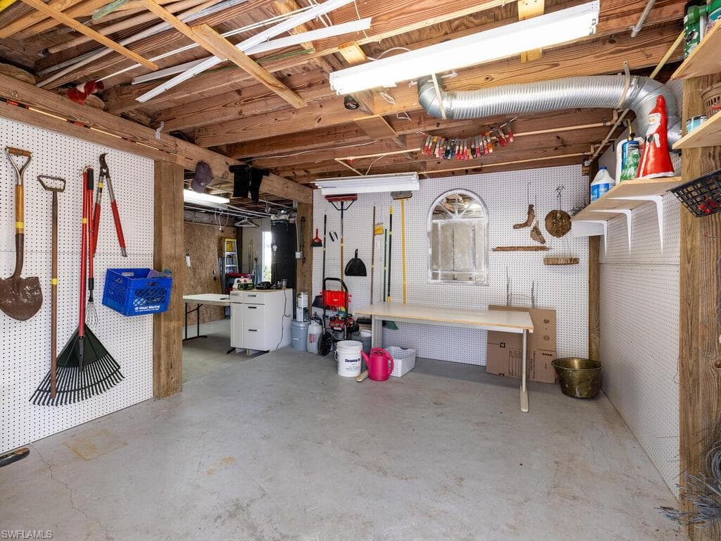 4738 Jackfish ST, BONITA SPRINGS FL 34134-13