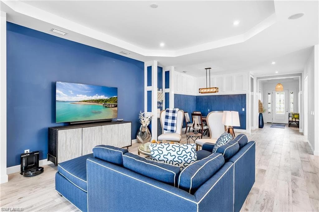 8911 Cappello CT, NAPLES FL 34119-5