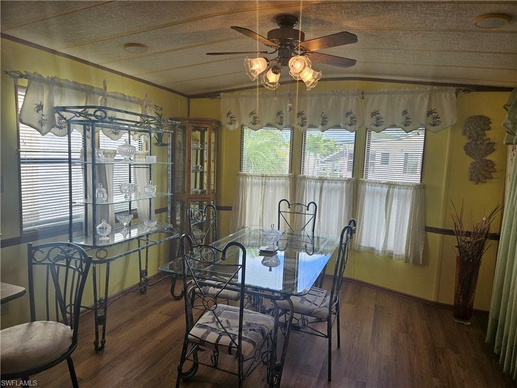 4 Onyx DR # 4O, NAPLES FL 34114-1