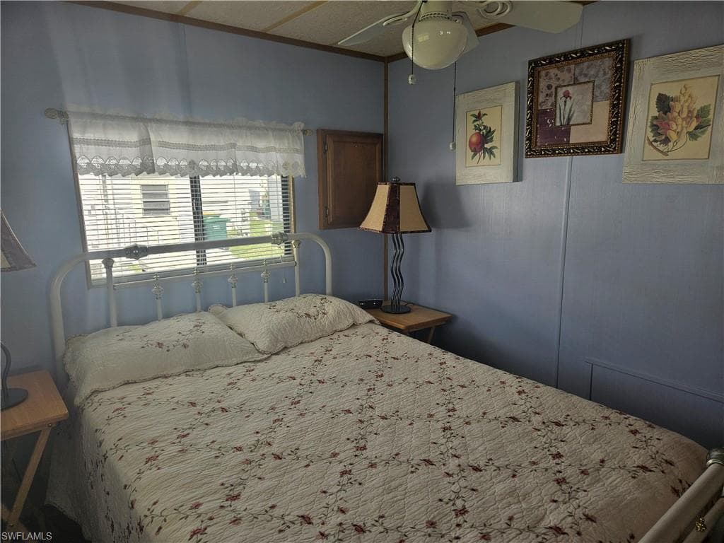 4 Onyx DR # 4O, NAPLES FL 34114-10